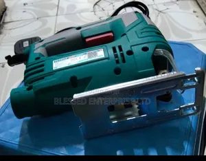 Total Commercial 570W Jigsaw Machine