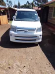 Toyota Noah 2.0 FWD (8 Seater) 2006 White - 1