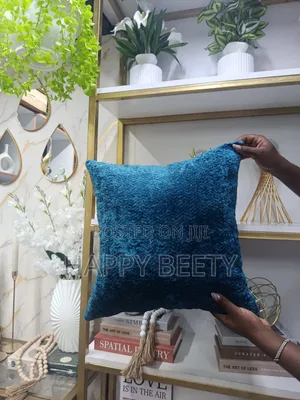 Pillow za Kutupa Nzuri - 45x45cm