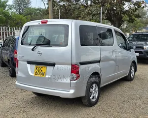 Nissan NV200 Van 2013 Gray
