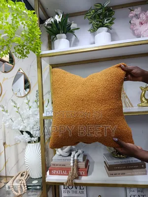 Pillow za Kutupa za Kifahari na Zenye Mvuto