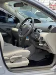 Toyota Belta 2010 Nyeupe - 3