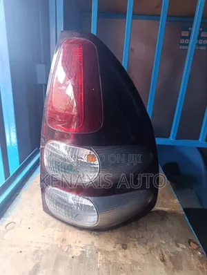 Taa ya Nyuma ya Toyota Land Cruiser Prado J120 (Iliyotumika)