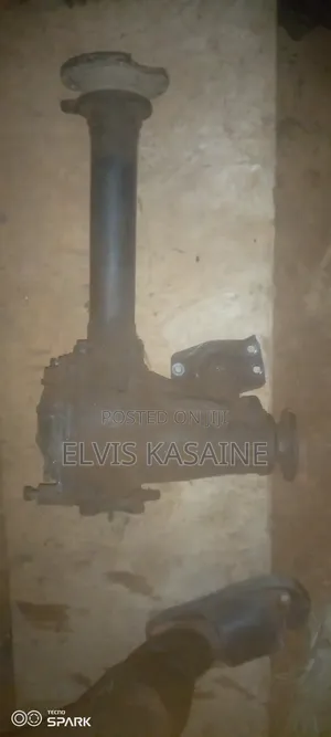 Toyota HiAce Differential ya Mbele