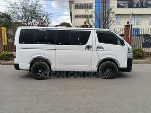 Toyota HiAce 2011 Diesel