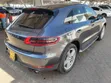 Porsche Macan 2018 Nyeusi - 3