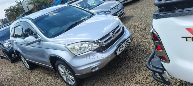 Honda CR-V 2011 Silver - 1