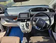 Toyota Sienta Hybrid 2018 - 4