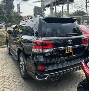 2018 Toyota Land Cruiser 4.6 V8 ZX