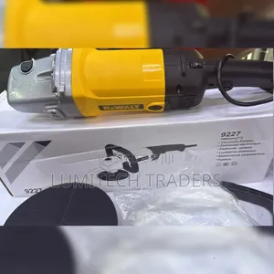 Dewalt 7" Buffing Machine/Polisher Mpya