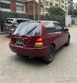 Toyota Starlet Glanza 1995 Nyekundu - 5