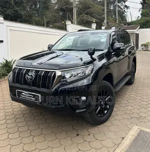 Toyota Land Cruiser Prado 2.8 TXL 2021