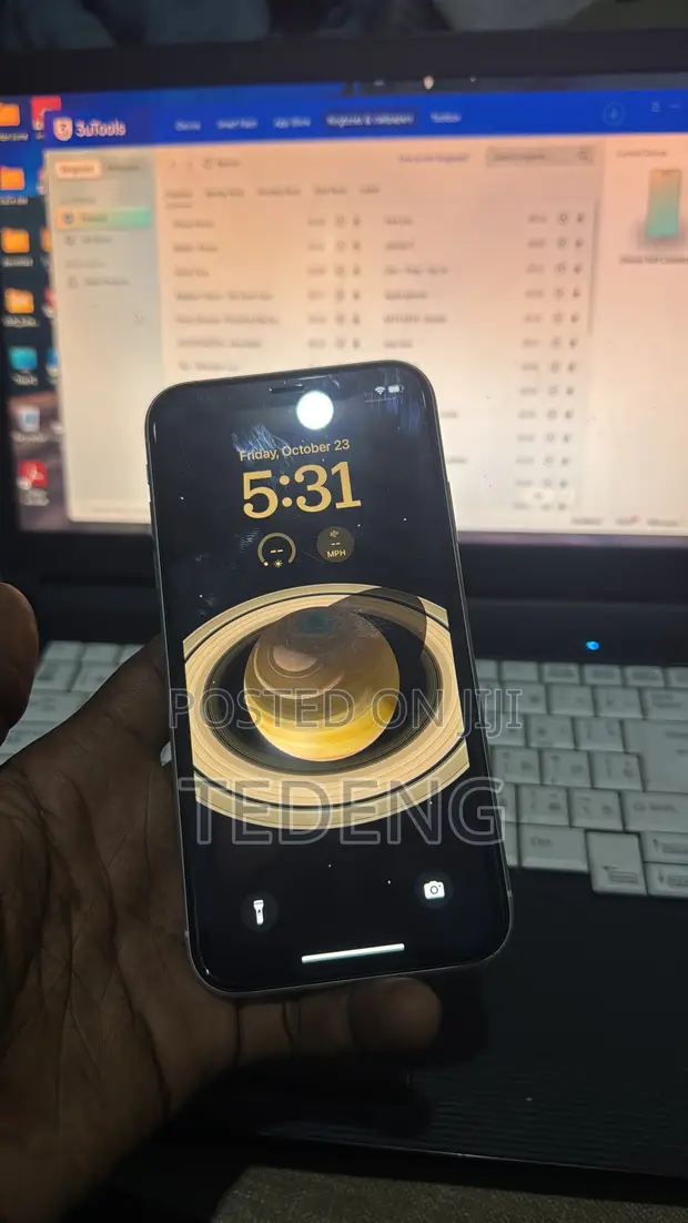 Apple iPhone XR 64GB Nyeupe (Iliyo tumika, Kioo kilichopasuka) - 1