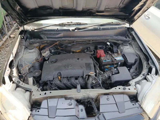 Toyota Succeed 2015 Nyeusi - 1