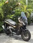 Honda 2025 Silver Scooter - 2