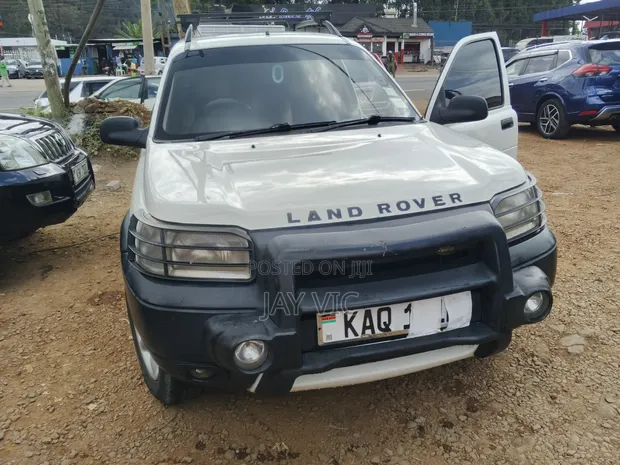 Land Rover Freelander 2005 White - 1