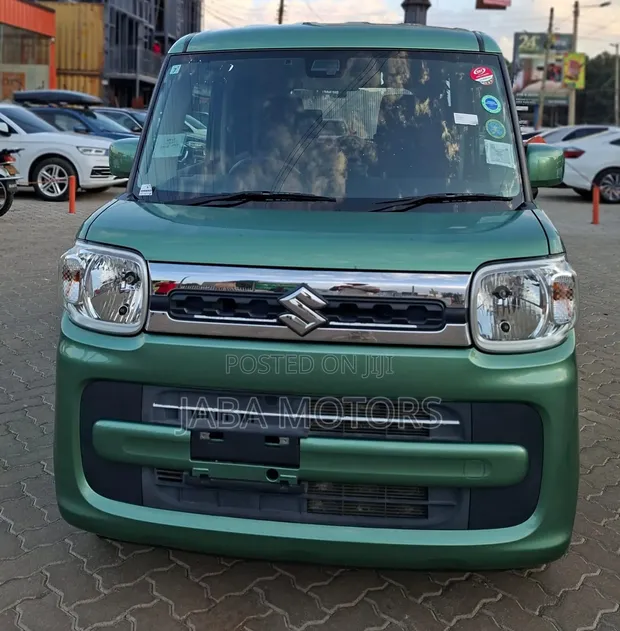 Suzuki Spacia Hybrid 2019 Kijani - 1