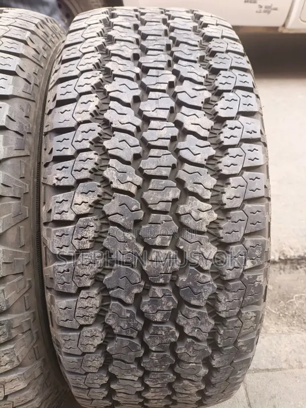 255/55R19 Goodyear Wrangler Tyres - 1