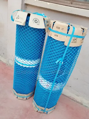 Plastic Coated Farm & Garden Fencing Mesh (1m x 25m)