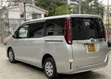 Toyota Noah 2017 Nyeupe - 3