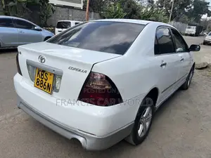 Toyota Corolla 2006 White