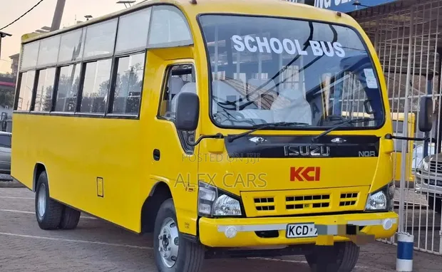 Isuzu NQR 2015 Basi la Shule la Viti 33 - 1
