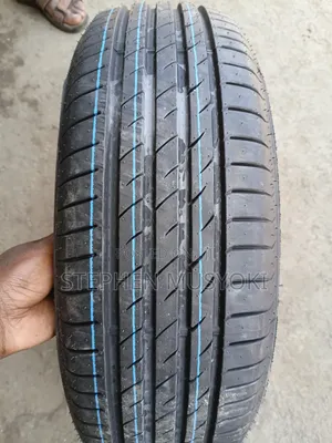 Brand New Maxtrek Maximus Tyre 185/65R15