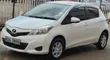 Toyota Vitz 2014 Nyeupe - 3