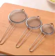 3-in-1 Metallic Sieve Set (8, 10, 12 cm) - 1
