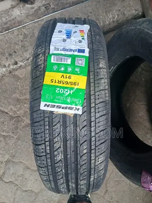 Kapsen 195/65R15 Tires