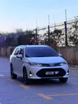 Toyota Corolla Fielder 2018 White - 4