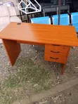 Brand New Three-Drawer Studying Desk - 2