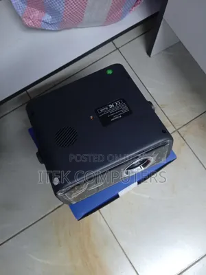 CY900 Bluetooth Projector for Wireless Audio
