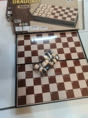 Draught Riddle Board Game