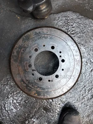 Brake Drum ya Toyota Hilux YN85 4x4