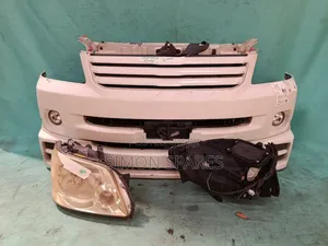 Toyota Noah Nosecut 2004