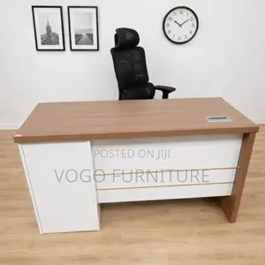 Wooden Office Desk - 1.4 Meters