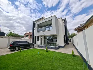 Maisonette ya Vyumba 5 vya Kulala kwa Ajili ya Kukodisha Syokimau, Eneo la Gateway Mall