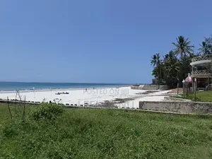 Kiwanja cha Bahari cha Diani - Eka 1