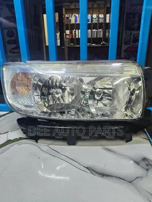 Subaru Forester SG9 Headlight (Non-Xenon)