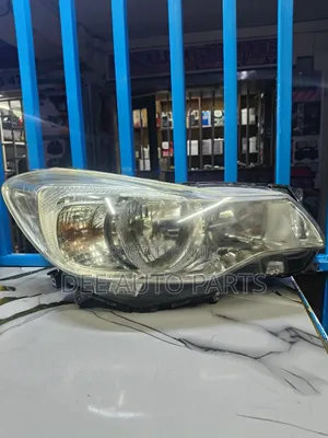 Subaru Impreza XV Headlight