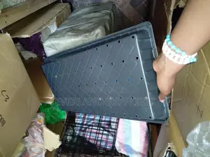 Hydroponic Seed Germination Trays with Holes