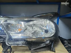 Nissan Dayz Headlight (Non-Xenon)