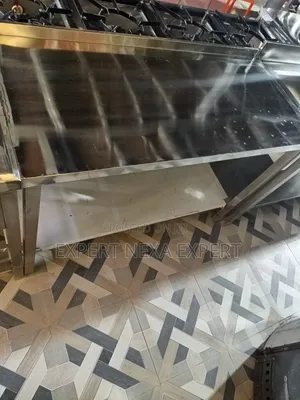 Jedwali la Kazi la Chuma cha Kutuoa Mpya