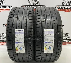 Michelin Pilot Sport 5 255/35 R19 96Y XL Tyres
