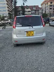 Nissan Note 2011 Nyeupe - 4