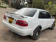 Toyota Corolla 2000 White - 3