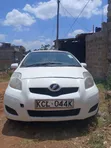 Toyota Vitz 2010 White - 1