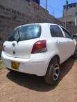 Toyota Vitz 2010 White - 5
