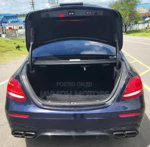 Mercedes-Benz E250 Avantgarde 2018 Bluu